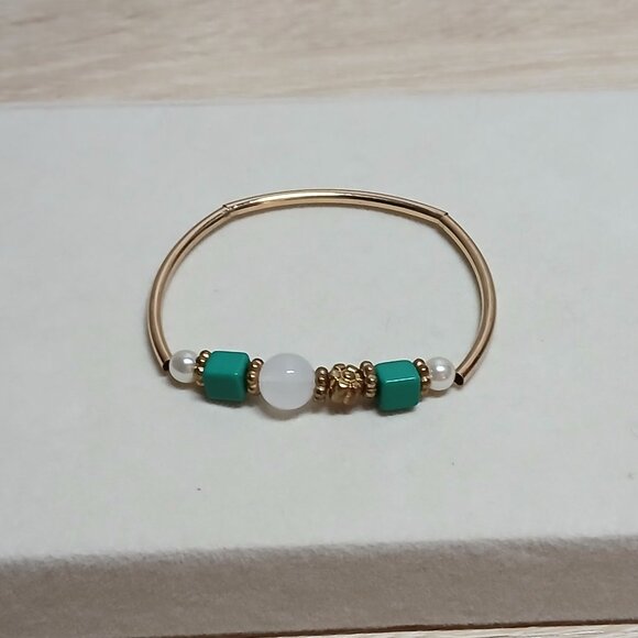 Hand Crafted Stretchy Resin Beaded Bracelet Fashion Jewelry #40 - Picture 8 of 9